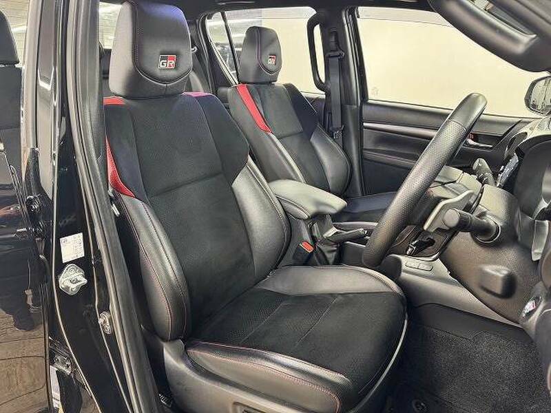 HILUX-4