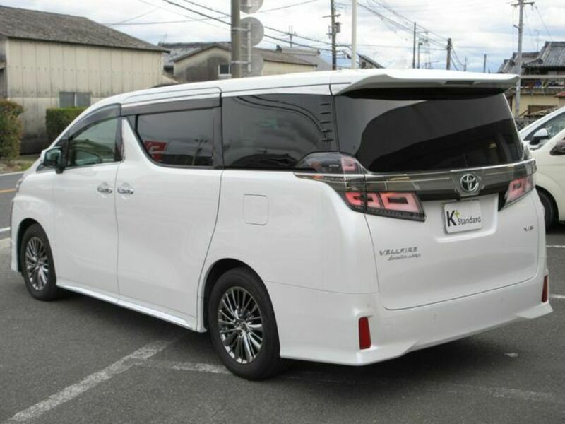 VELLFIRE-2