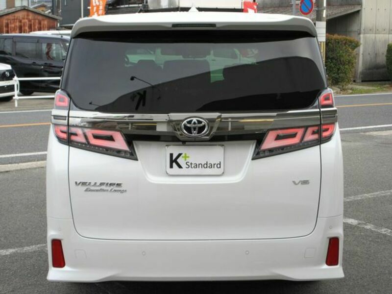 VELLFIRE-5