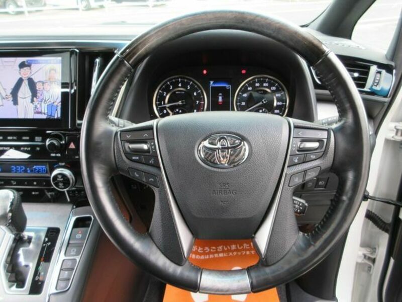 VELLFIRE-13