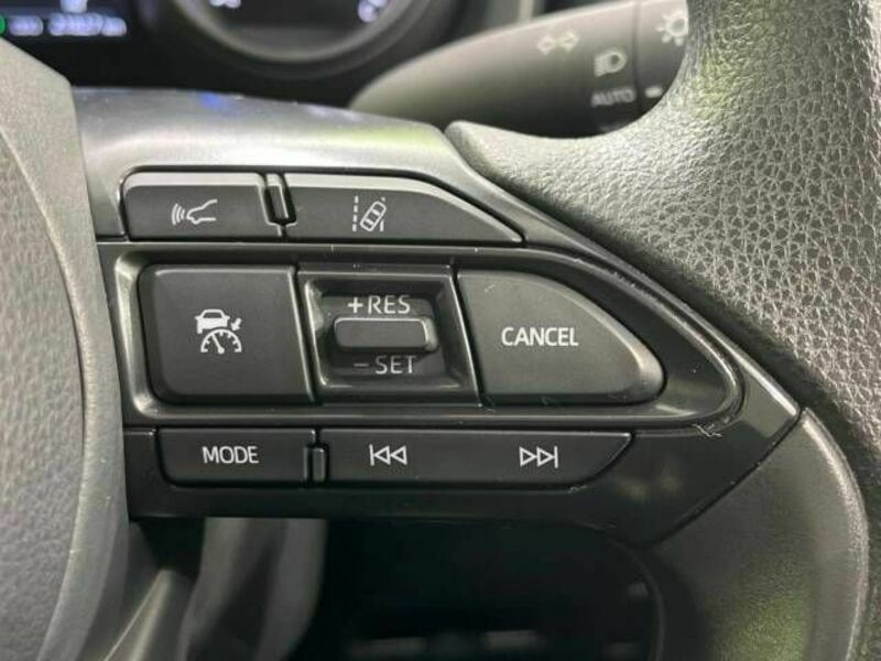 YARIS CROSS-5
