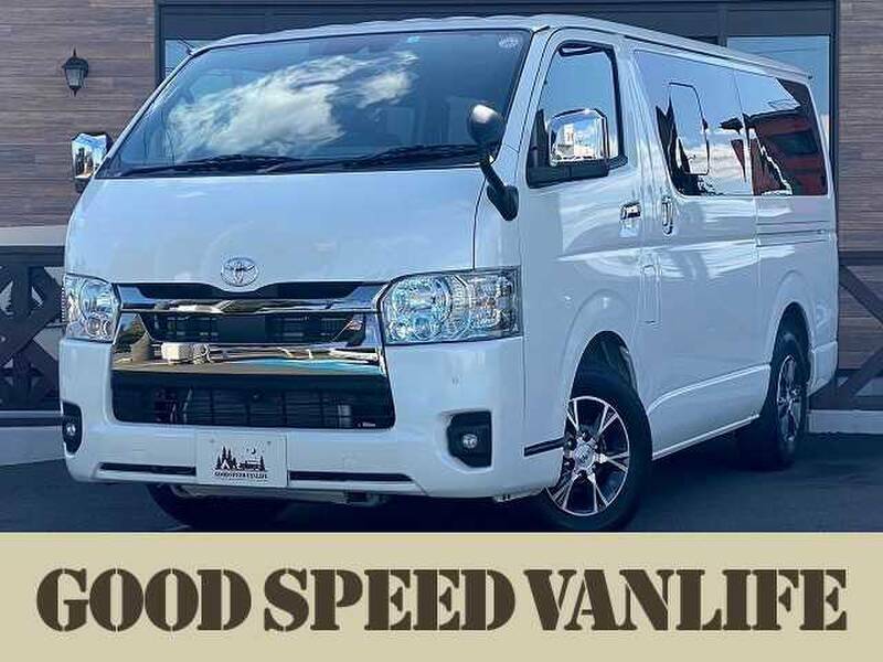 TOYOTA　HIACE VAN
