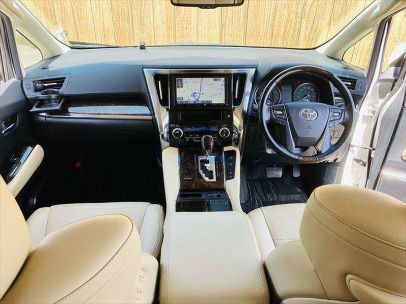 ALPHARD-1