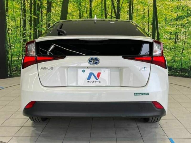 PRIUS-14