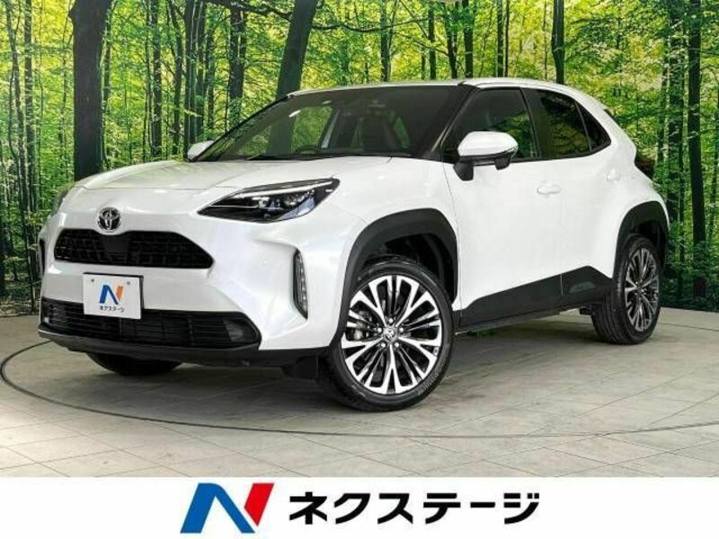TOYOTA　YARIS CROSS