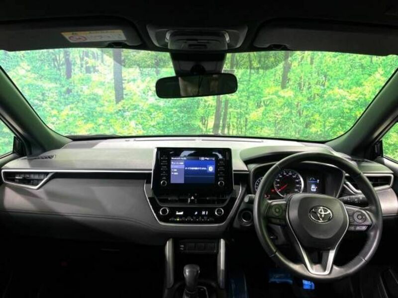 COROLLA CROSS-1