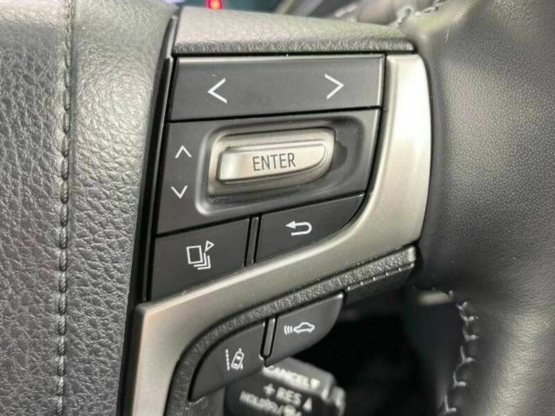 LAND CRUISER PRADO-5