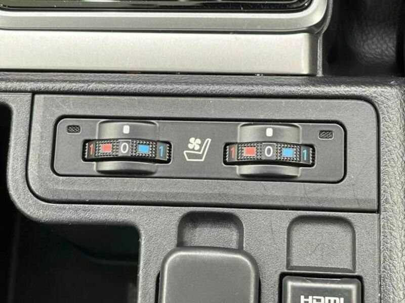 LAND CRUISER PRADO-6