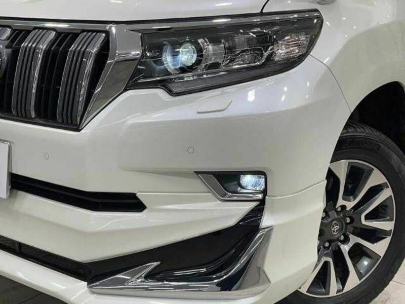 LAND CRUISER PRADO-11