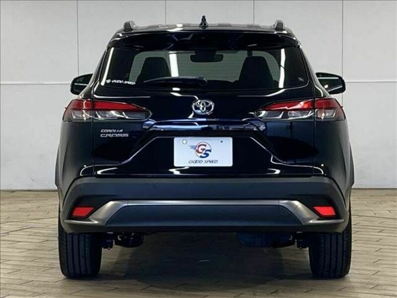 COROLLA CROSS-14