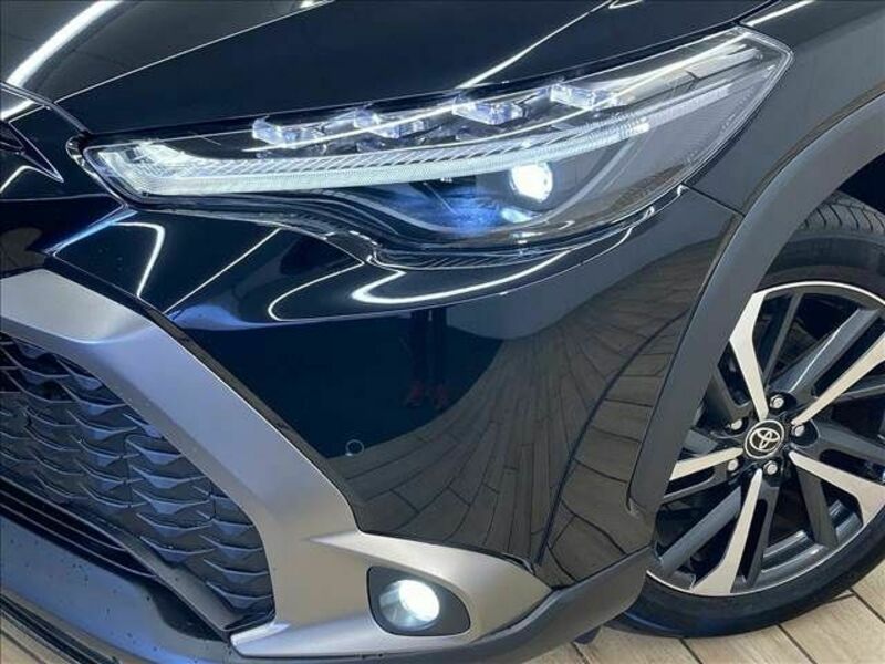 COROLLA CROSS-19