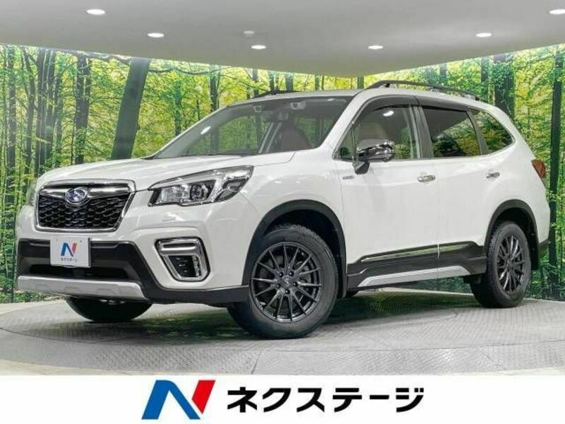 SUBARU　FORESTER
