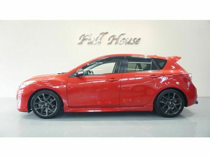 MAZDA　AXELA SPORTS
