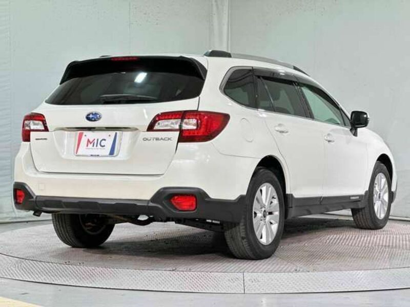 LEGACY OUTBACK-4