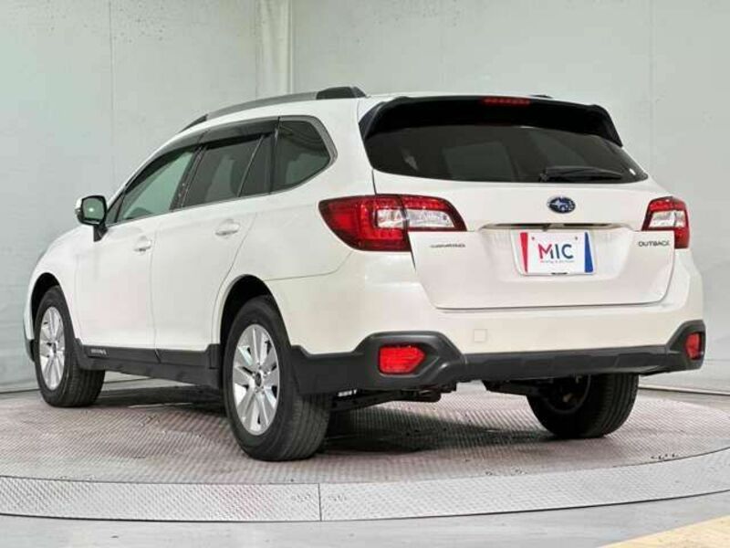 LEGACY OUTBACK-6