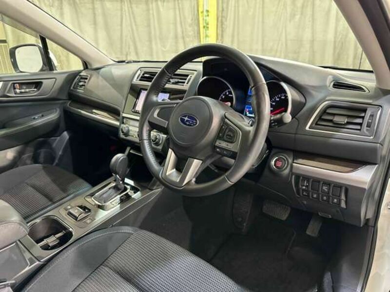 LEGACY OUTBACK-8