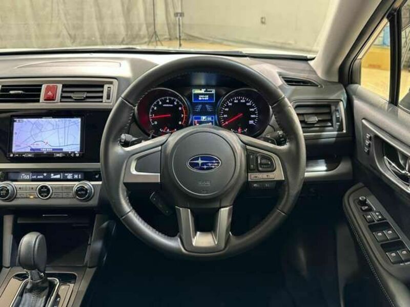 LEGACY OUTBACK-9