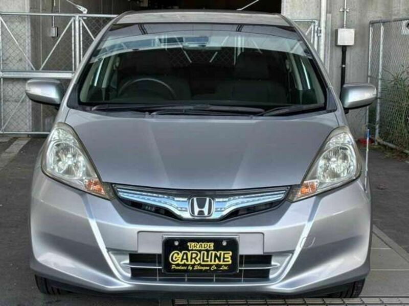 FIT HYBRID-14