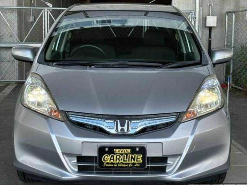 FIT HYBRID-15