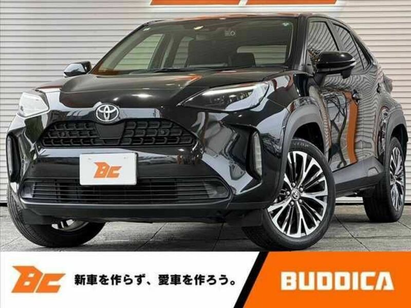 YARIS CROSS