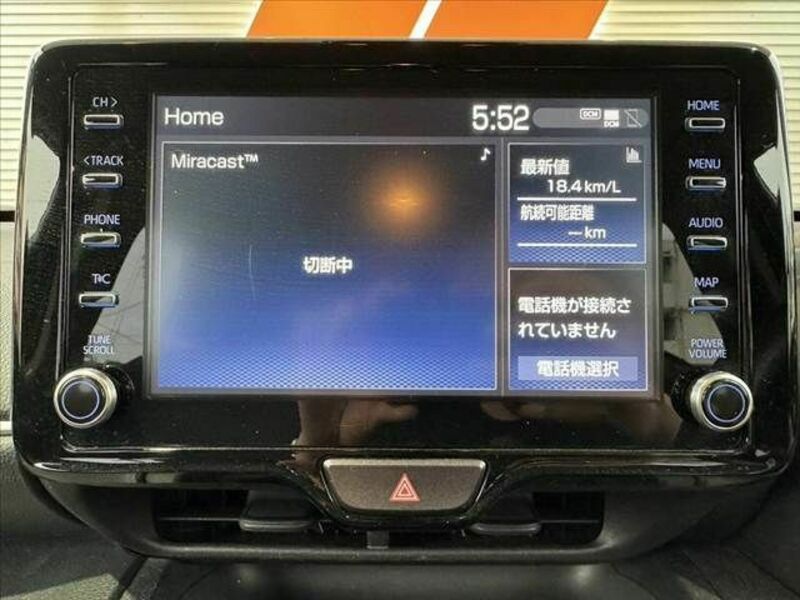 YARIS CROSS-21