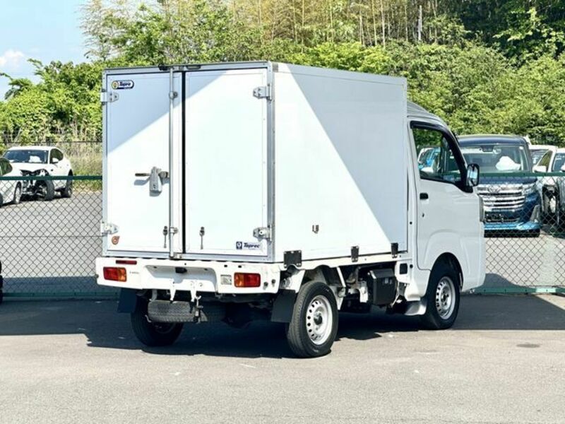 HIJET TRUCK-2
