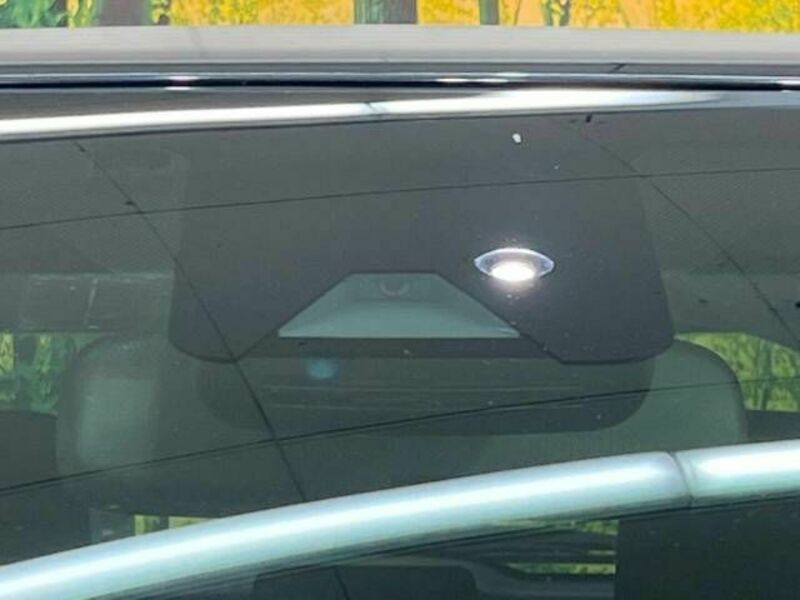 YARIS CROSS-2