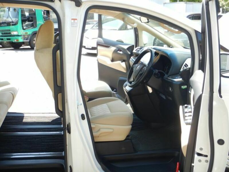 ALPHARD-4