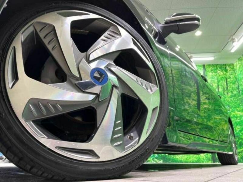 PRIUS-14