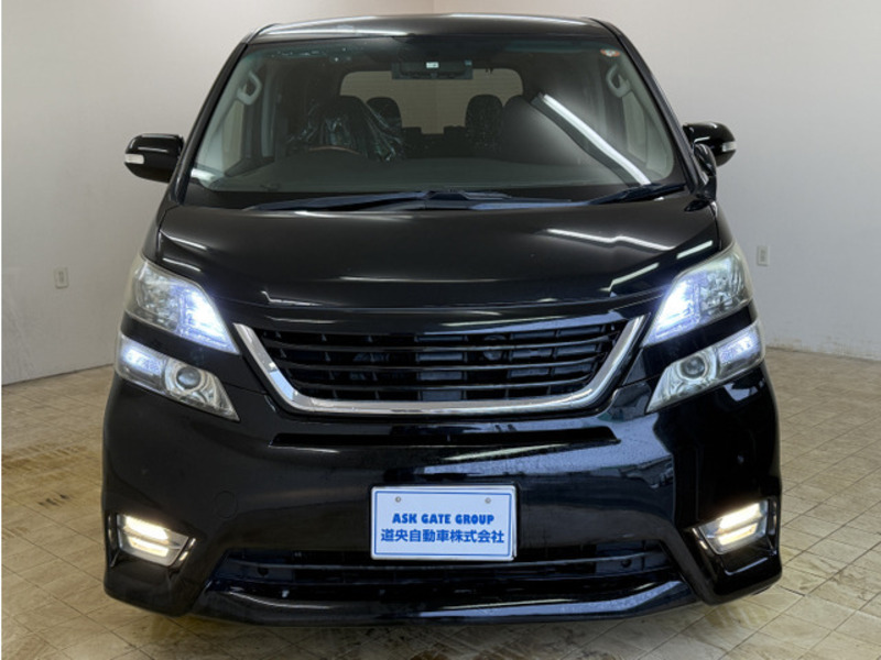 VELLFIRE-1