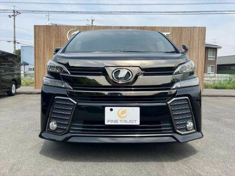 VELLFIRE-15