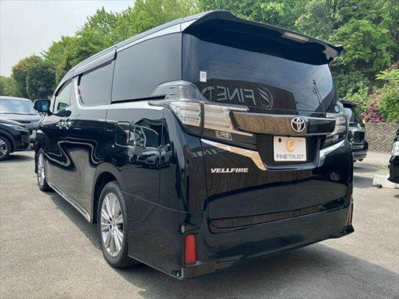 VELLFIRE-20