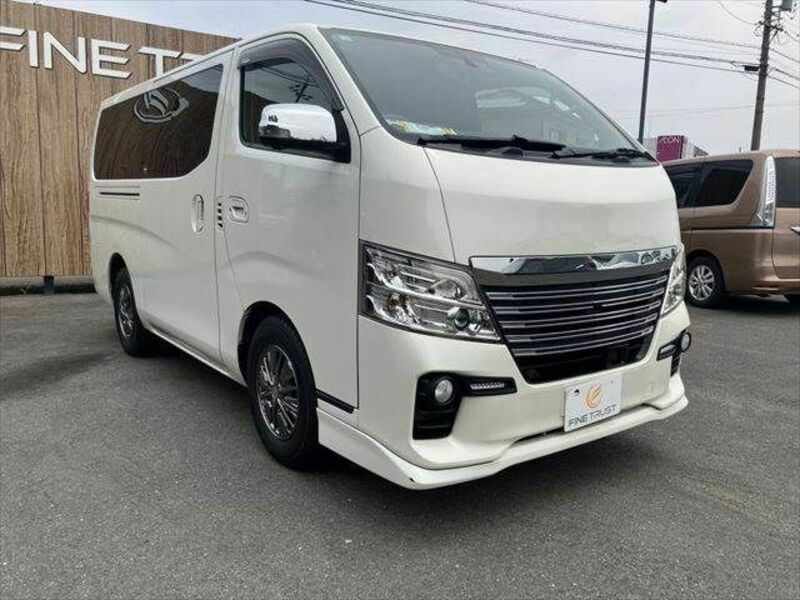 NV350 CARAVAN-13