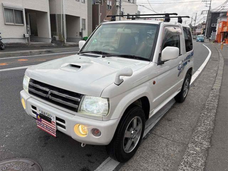 PAJERO MINI