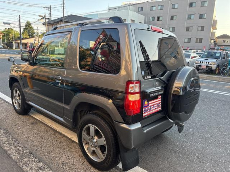 PAJERO MINI-6