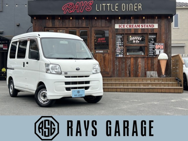 TOYOTA　PIXIS VAN