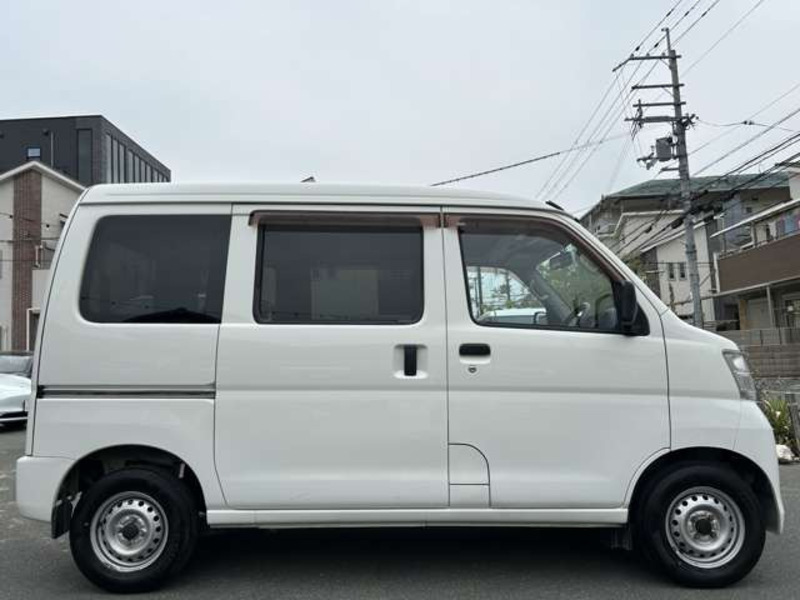 PIXIS VAN-11