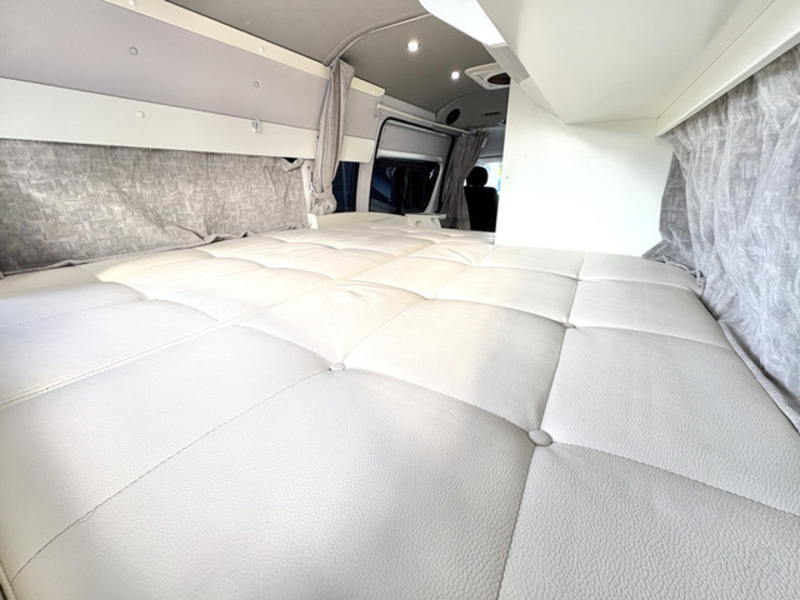 HIACE VAN-5