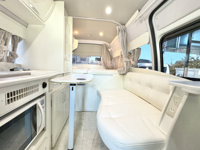 HIACE VAN-7