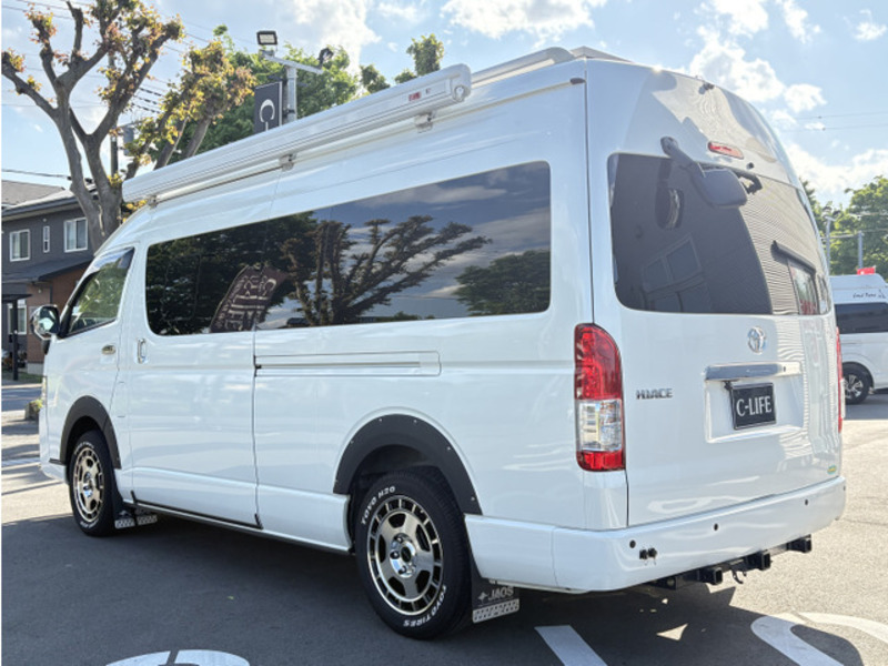 HIACE VAN-14