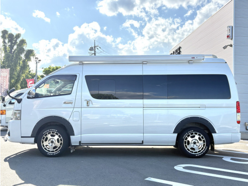 HIACE VAN-13