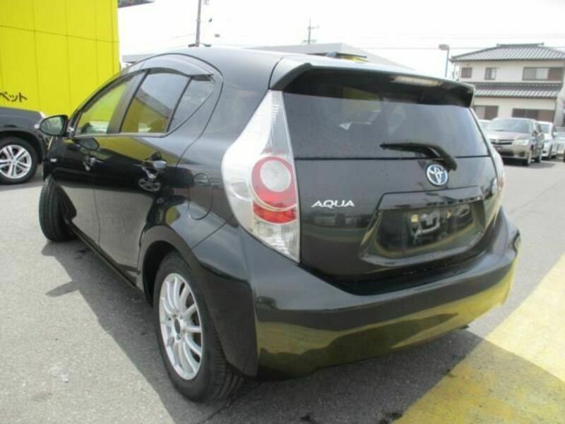 AQUA-4