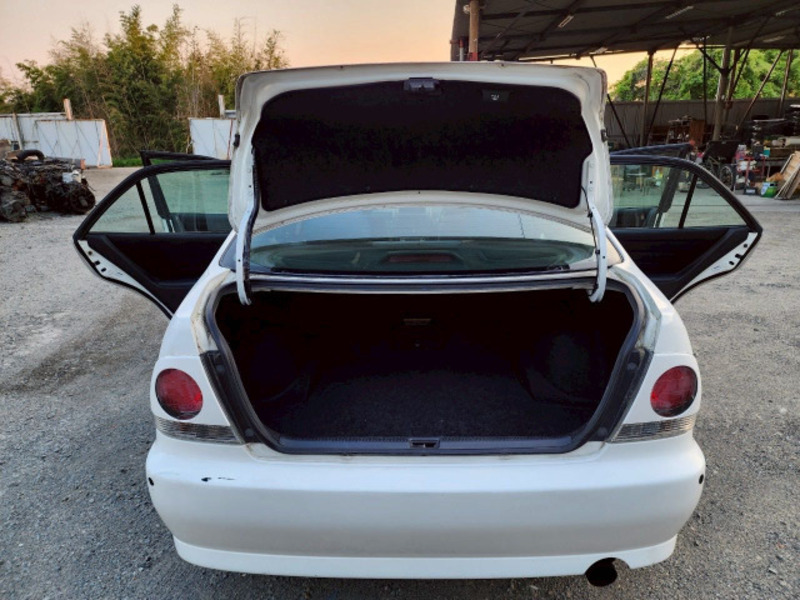 ALTEZZA-8