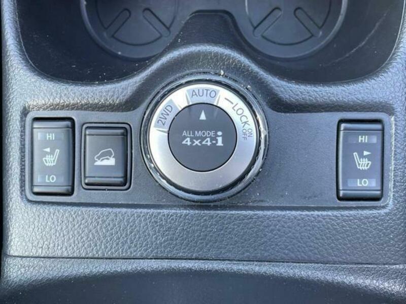 X-TRAIL-4