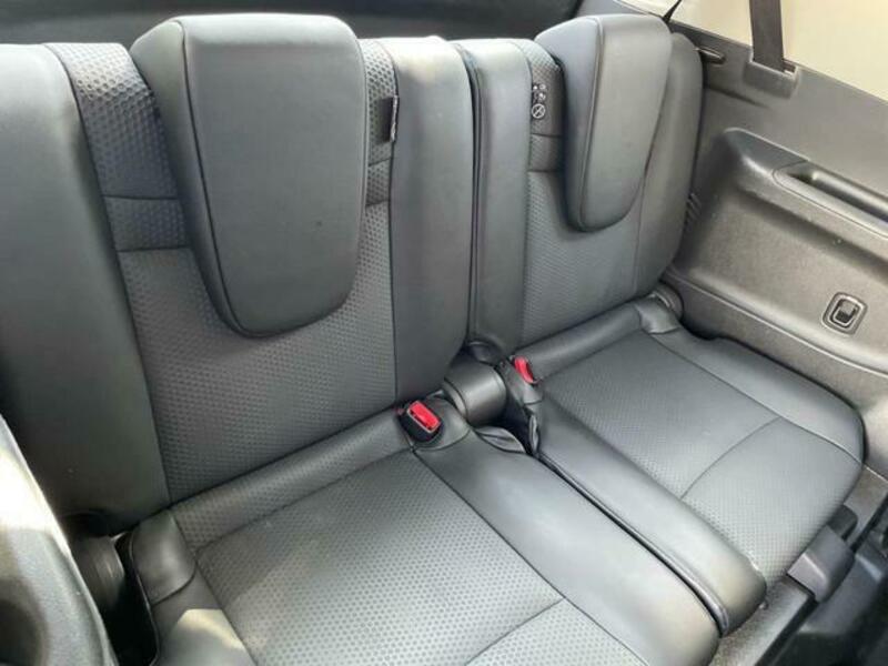 X-TRAIL-9
