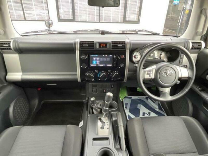 FJ CRUISER-1