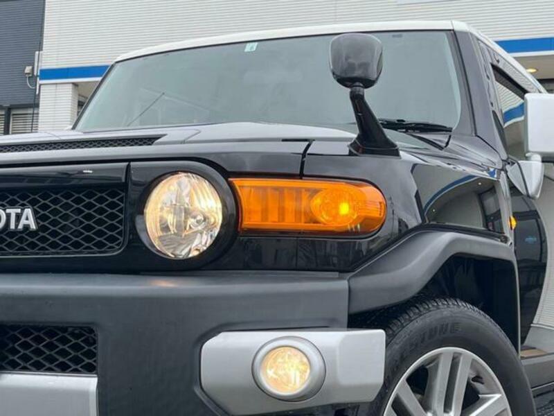 FJ CRUISER-12