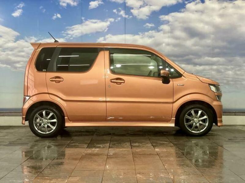 WAGON R-3