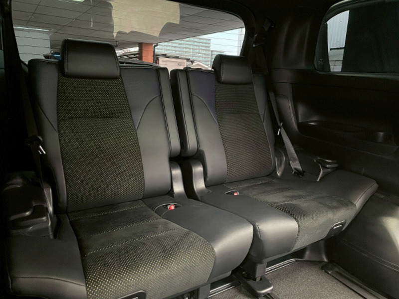 VELLFIRE-3