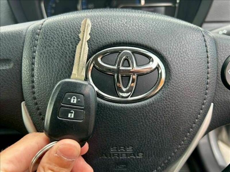 COROLLA FIELDER-3